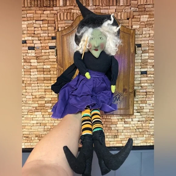 Vintage homemade Halloween fabric witch sitting doll decor - Picture 1 of 6